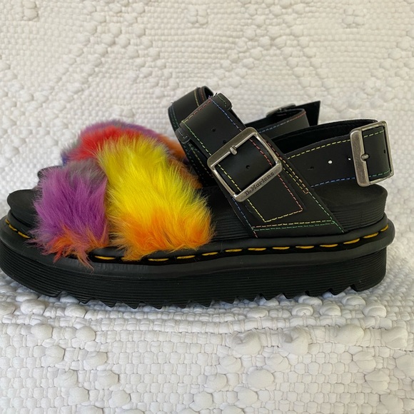 Dr. Martens VOSS II FLUFFY FAUX FUR LEATHER STRAP SANDALS. NWOB.US L6 - Picture 2 of 11